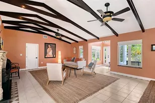 608 Gardenia Dr, Venice, FL 34285 - Photo 21