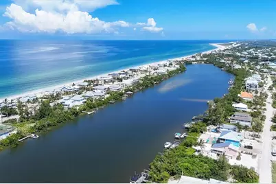 208 S Gulf Boulevard, Placida, FL 33946 - Photo 11