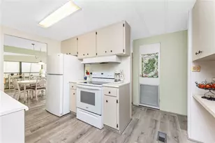 7 N Esplanade St, Englewood, FL 34223 - Photo 13