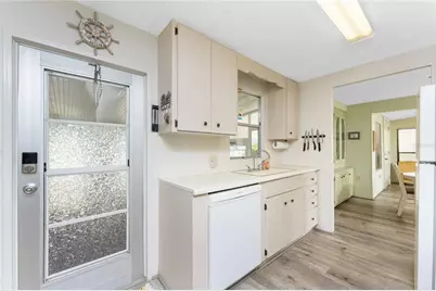 7 N Esplanade Street, Englewood, FL 34223 - Photo 11