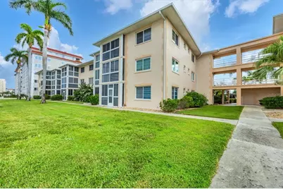 200 The Esplanade N #B20, Venice, FL 34285 - Photo 1