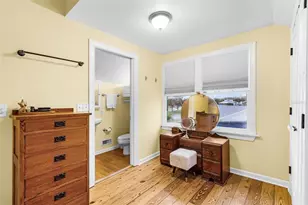 530 W Green St, Englewood, FL 34223 - Photo 15