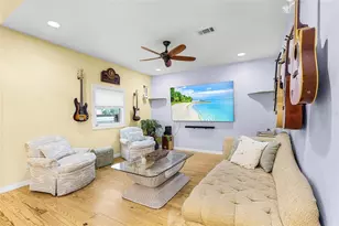 530 W Green St, Englewood, FL 34223 - Photo 23