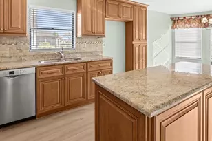 411 Cypress Forest Dr, Englewood, FL 34223 - Photo 9