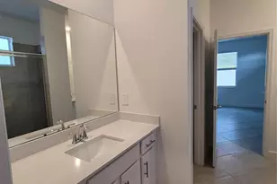 8117 Shr Lk Dr, Englewood, FL 34224 - Photo 11