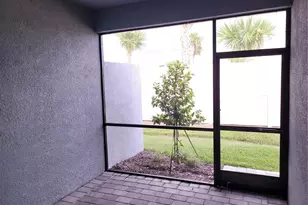 8117 Shr Lk Dr, Englewood, FL 34224 - Photo 17