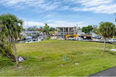 4203 Hollis Avenue, Port Charlotte, FL 33953 - Photo 3