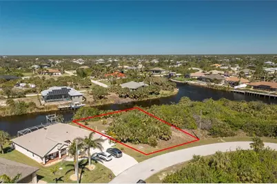 14219 Fruitport Circle, Port Charlotte, FL 33981 - Photo 3