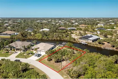 14219 Fruitport Circle, Port Charlotte, FL 33981 - Photo 5