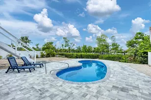 261 Bocilla Dr, Placida, FL 33946 - Photo 31