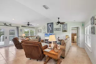 261 Bocilla Dr, Placida, FL 33946 - Photo 9