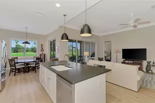 13384 Golf Pointe Dr, Port Charlotte, FL 33953 - Photo 17