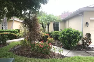 2585 Cortenova Ct, Venice, FL 34292 - Photo 3