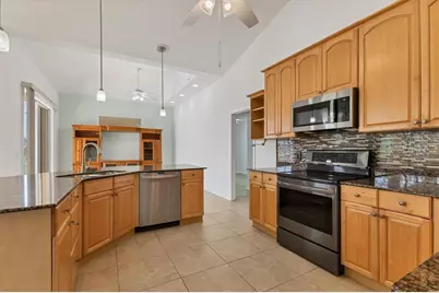 15077 Acorn Circle, Port Charlotte, FL 33981 - Photo 9