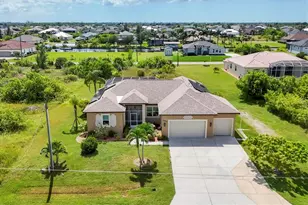 15077 Acorn Cir, Port Charlotte, FL 33981 - Photo 3