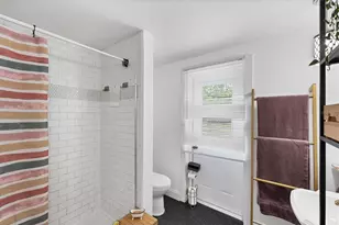 1651 Lakeview Pl, Englewood, FL 34223 - Photo 21