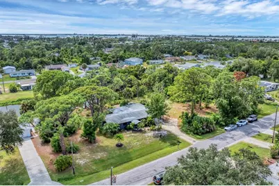 1651 Lakeview Place, Englewood, FL 34223 - Photo 39