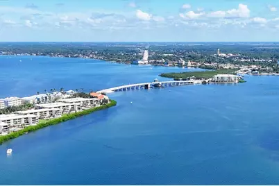 530 Michigan Avenue, Englewood, FL 34223 - Photo 35