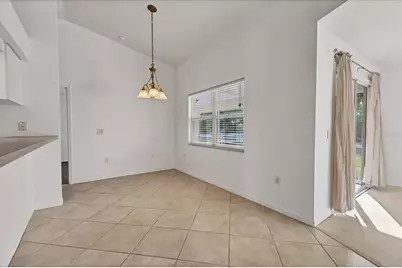 530 Michigan Avenue, Englewood, FL 34223 - Photo 17