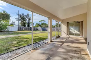 530 Michigan Ave, Englewood, FL 34223 - Photo 27
