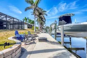 8376 Antwerp Cir, Port Charlotte, FL 33981 - Photo 37