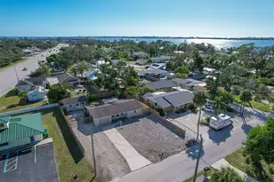 25 1st Ave, Englewood, FL 34223 - Photo 11