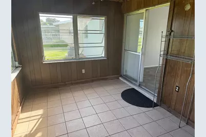 22236 Montrose Avenue, Port Charlotte, FL 33952 - Photo 5