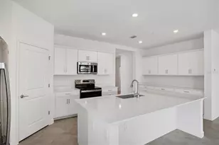 7863 Lakes Edge Ln, Port Charlotte, FL 33981 - Photo 11