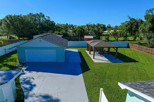 415 Yale St, Englewood, FL 34223 - Photo 37