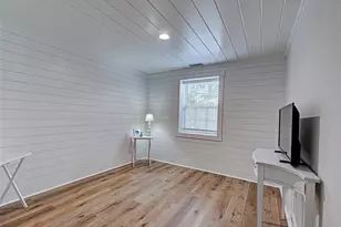 415 Yale St, Englewood, FL 34223 - Photo 25