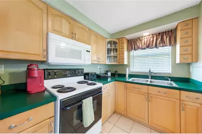 948 Tropical Avenue NW, Port Charlotte, FL 33948 - Photo 9