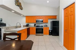 231 Rotonda Blvd W, Rotonda West, FL 33947 - Photo 9