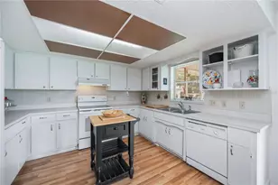 1311 Washington Dr, Englewood, FL 34224 - Photo 19