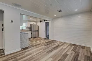 425 Yale St, Englewood, FL 34223 - Photo 5