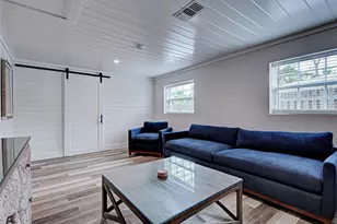 425 Yale St, Englewood, FL 34223 - Photo 15