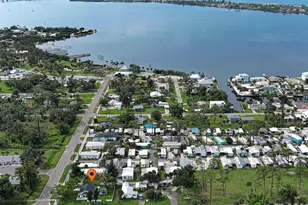 611 W Wentworth St, Englewood, FL 34223 - Photo 39