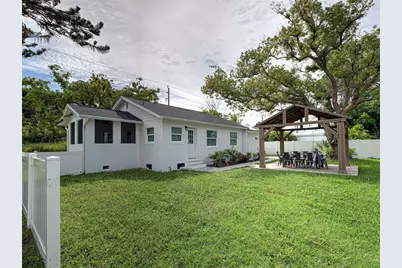 611 W Wentworth Street, Englewood, FL 34223 - Photo 9