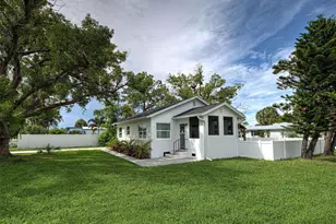 611 W Wentworth St, Englewood, FL 34223 - Photo 7