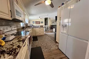 2233 Brookwood Dr, Englewood, FL 34224 - Photo 7