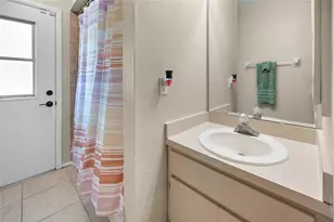 9116 Castle Hill Ave, Englewood, FL 34224 - Photo 13