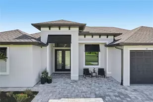 35 Medalist Ct, Rotonda West, FL 33947 - Photo 7