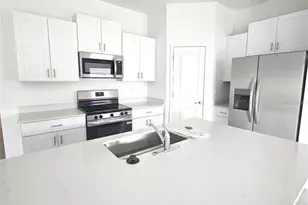 106 Leisure Pl, Rotonda West, FL 33947 - Photo 7