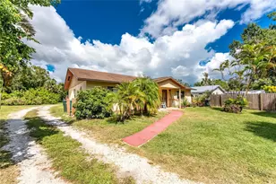 120 W Perry Ln, Englewood, FL 34223 - Photo 53