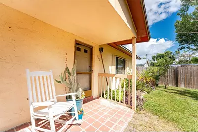 120 W Perry Lane, Englewood, FL 34223 - Photo 5