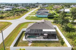 15589 McComb Cir, Port Charlotte, FL 33981 - Photo 31