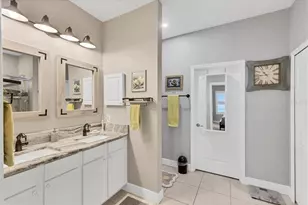 15589 McComb Cir, Port Charlotte, FL 33981 - Photo 15