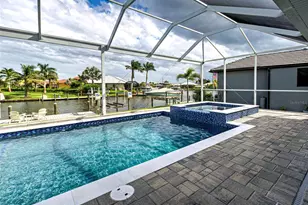 8250 Arlewood Cir, Port Charlotte, FL 33981 - Photo 19