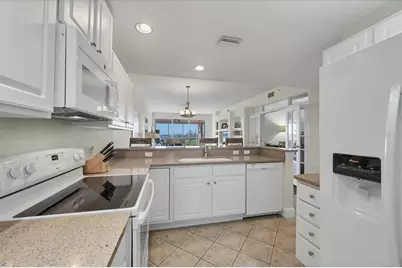 13313 Gasparilla Road #202, Placida, FL 33946 - Photo 17