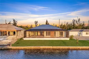 9493 St Paul Dr, Port Charlotte, FL 33981 - Photo 5