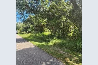1587 Castlerock Lane, Port Charlotte, FL 33948 - Photo 5